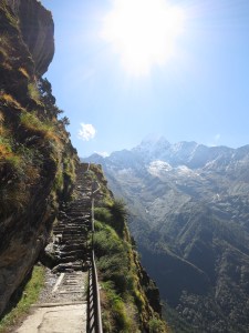 A beautiful morning's walk out of Namche Bazaar