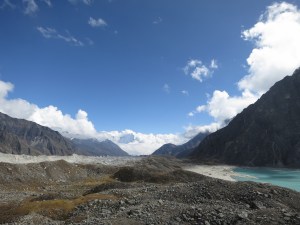 Hiking out past Fourth Lake, as we watched the cloud begin to roll up the valley