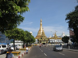 Sula Paya in the centre of Yangon