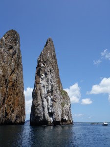 The channel between the rocks of Kicker Rock