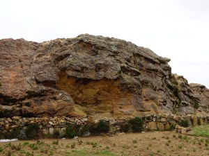 This hole in the rock (centre) is supposed to look like a puma.  It’s one of the main features on Isla del Sol.  Exciting stuff, no?