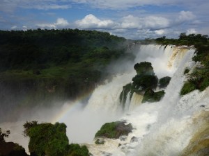 Quite a lot of water in this picture, no?  Especially given that this picture doesn’t even include the main part of the falls – the Devil’s Throat.
